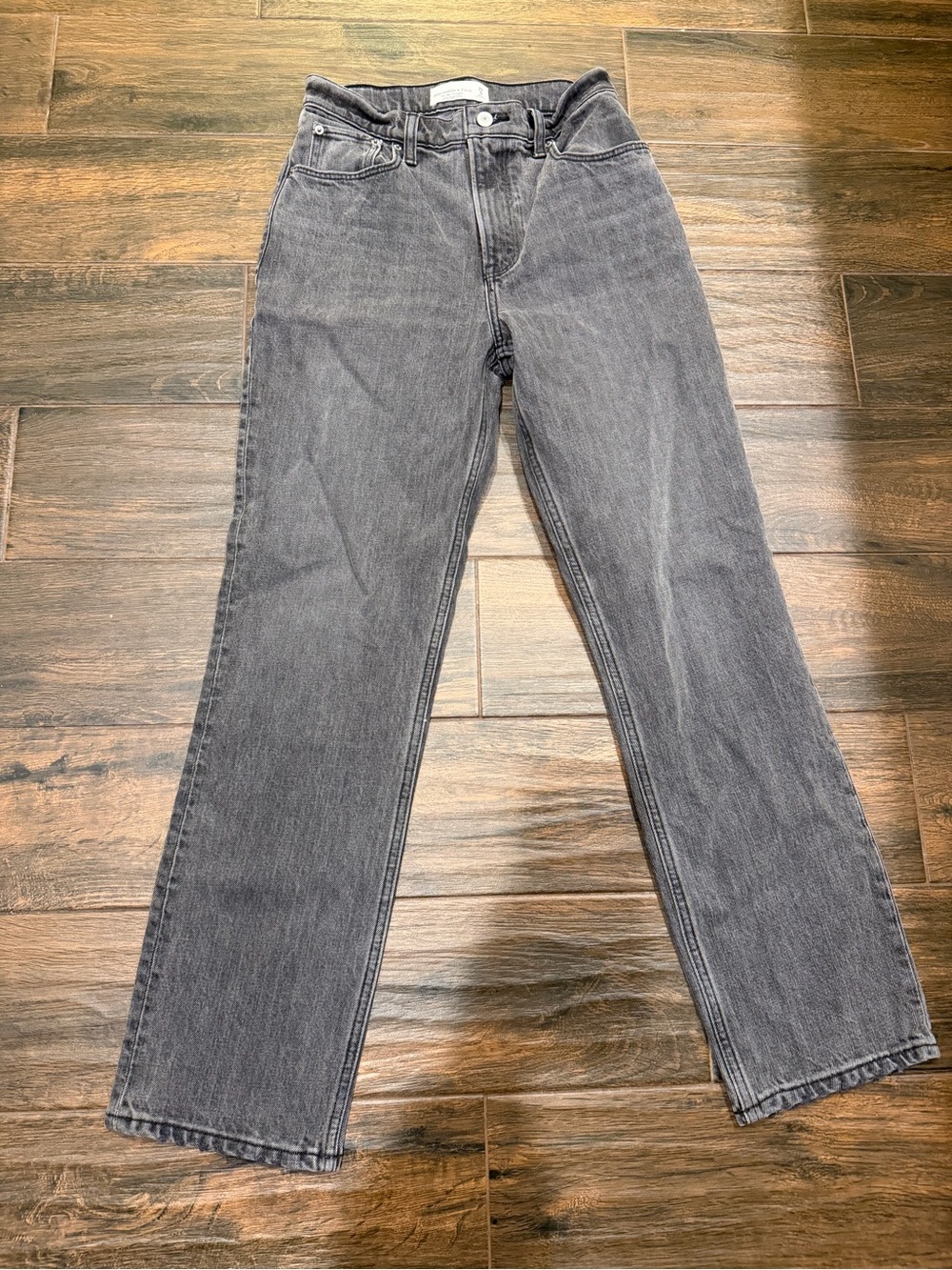 Abercrombie & Fitch ’90s Straight Ultra High Rise Jeans womens 25 Gray black y2k
